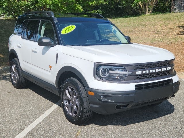 2024 Ford Bronco Sport Badlands in White — front three-quarter view